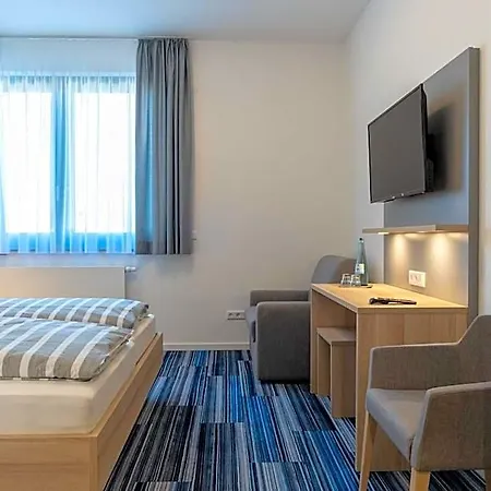 Otel Lumi 3*