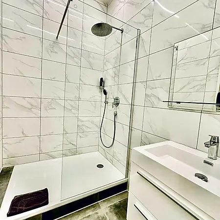 Otel Lumi 3*