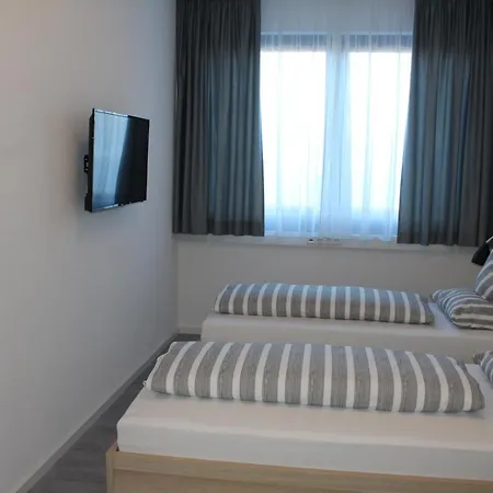 Lumi Hotel 3*
